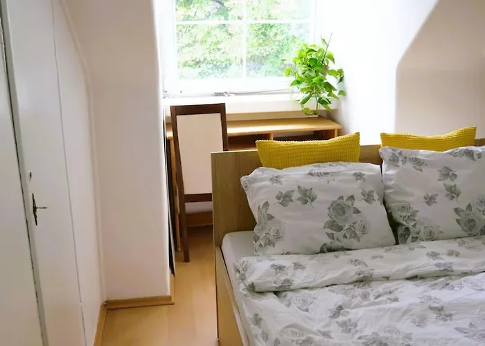 W Kamienicy Na Starym Miescie Apartment *